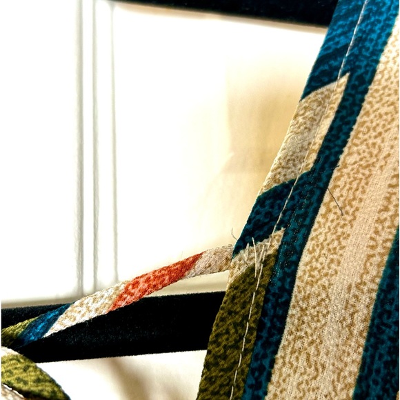 Peppermint Sleeveless Cross Back Jumper - Sz L - Picture 4 of 5